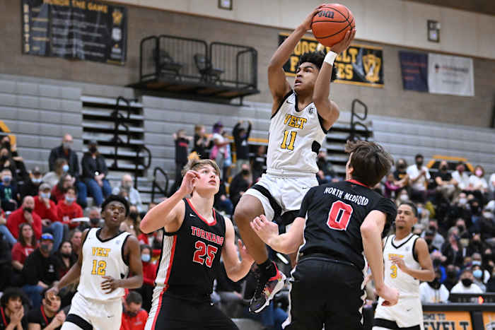 Roosevelt North Medford boys basketball Leon Neuschwander 10